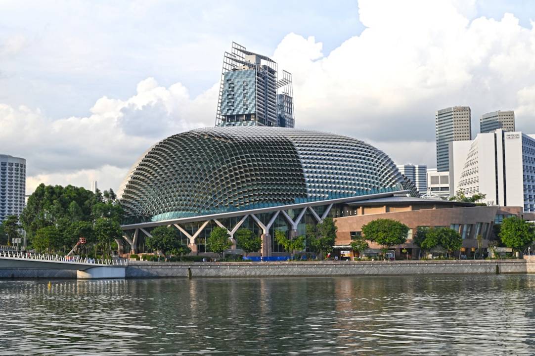 EZ-Link vs Singapore Tourist Pass: ¿Qué tarjeta te ahorra más dinero? intro