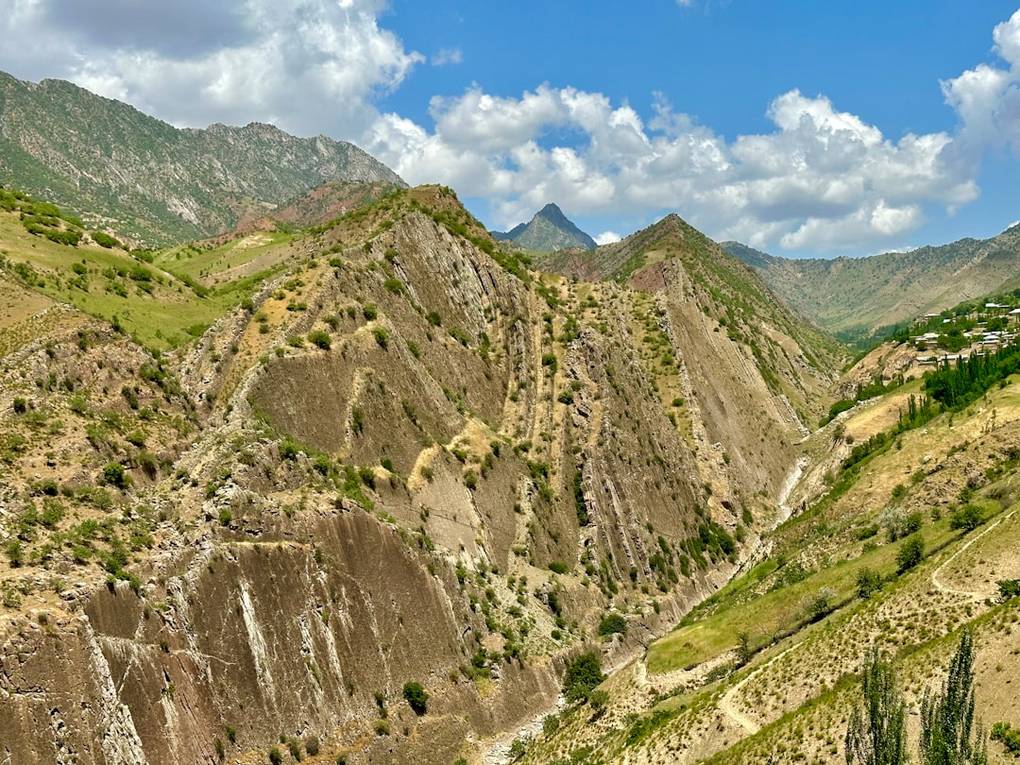 Uzbekistan vibrant culture
