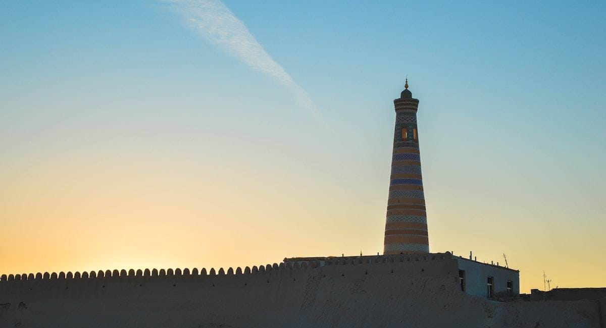 Uzbekistán lista-de-equipaje introducción