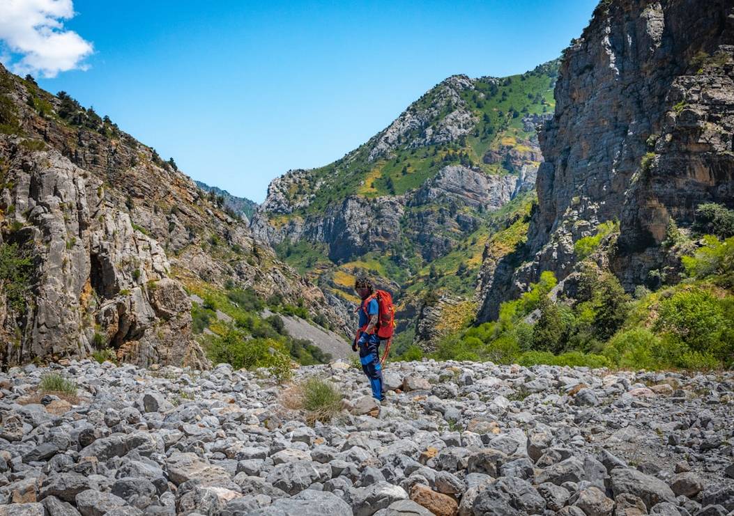 Excursión a las montañas de Nurata: Naturaleza en estado puro