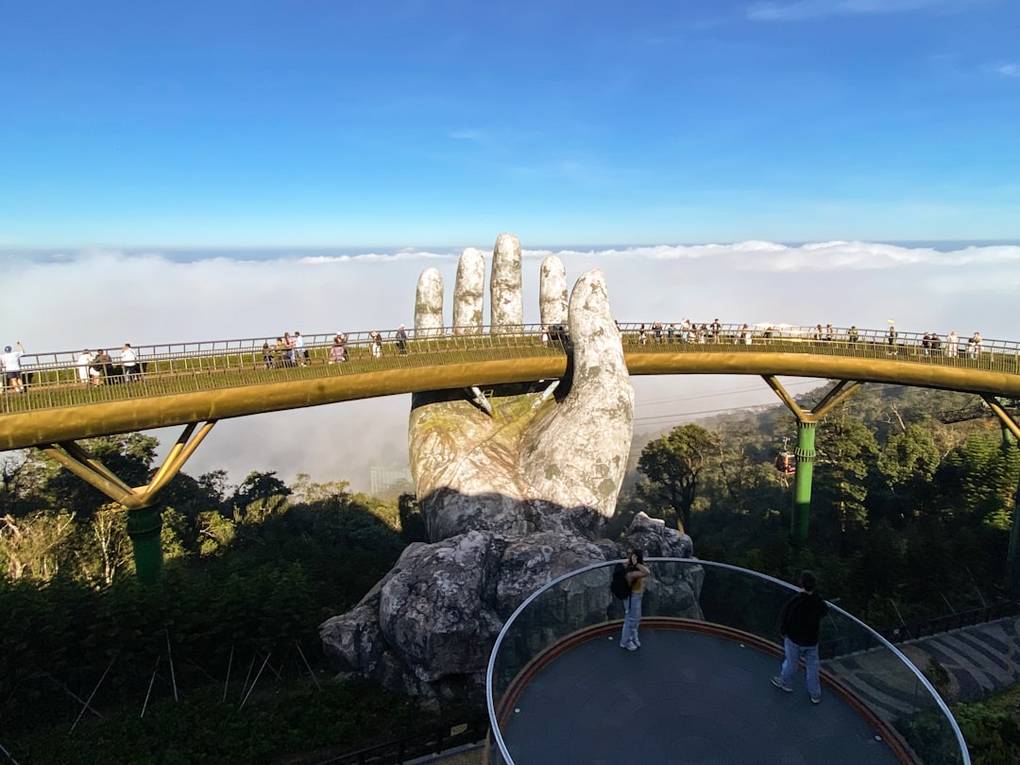 Puente Dorado (Ba Na Hills)puente-doradoDa Nang overview